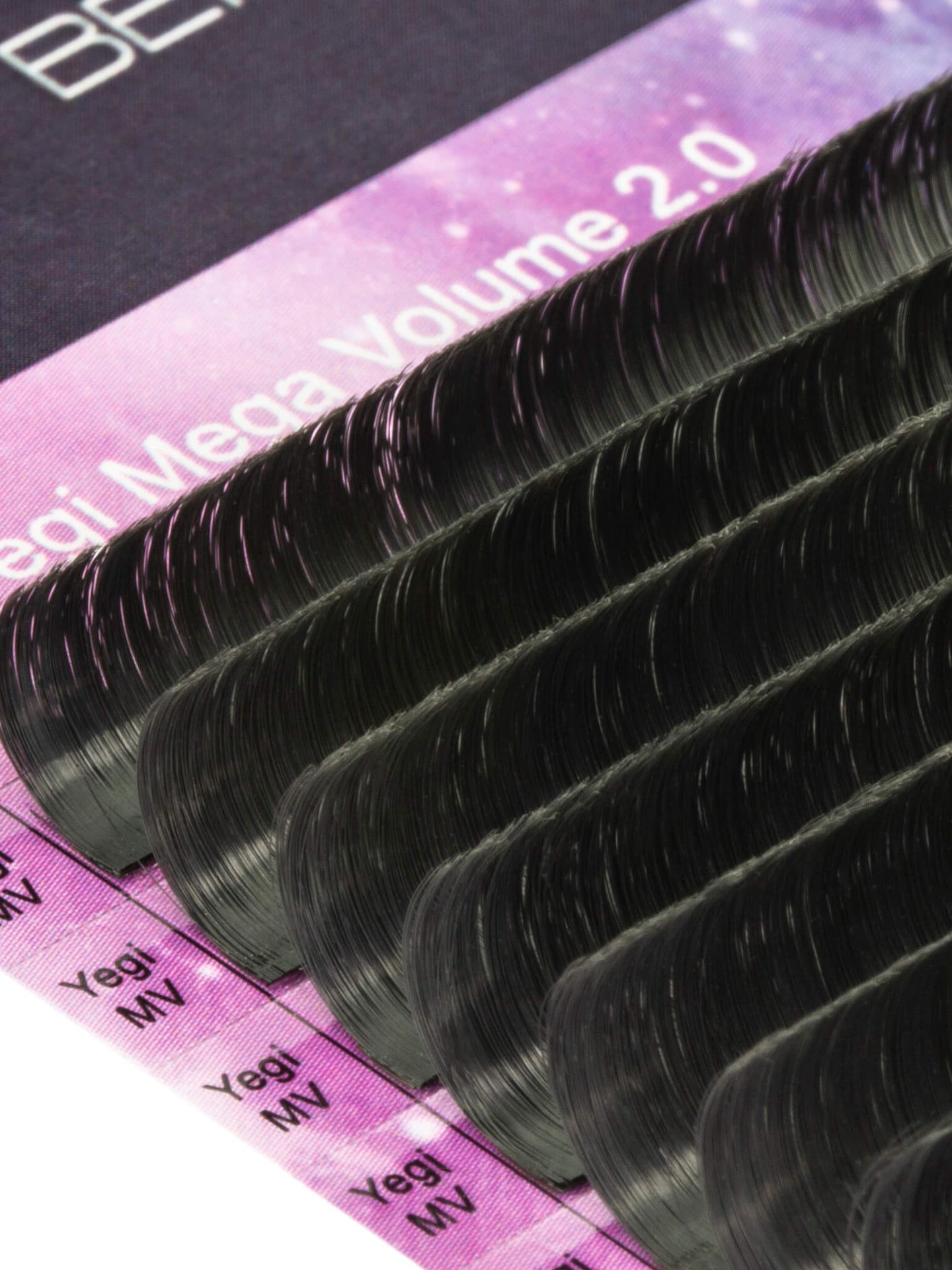 Mega Volume 2.0 Lashes 0.03 CC curl  detail