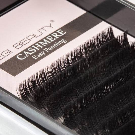 .02 Cashmere Easy Fanning Lashes mix tray C curl detail 